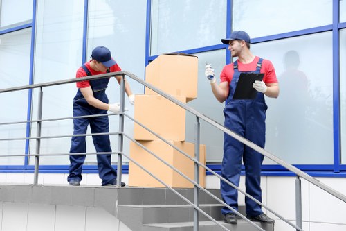 Moving service planning for removals in Holloway