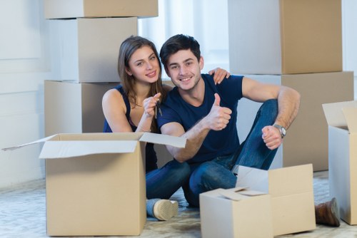 Packing and loading household furniture for a Holloway home relocation