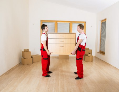 Unpacking support for a flat move in Holloway